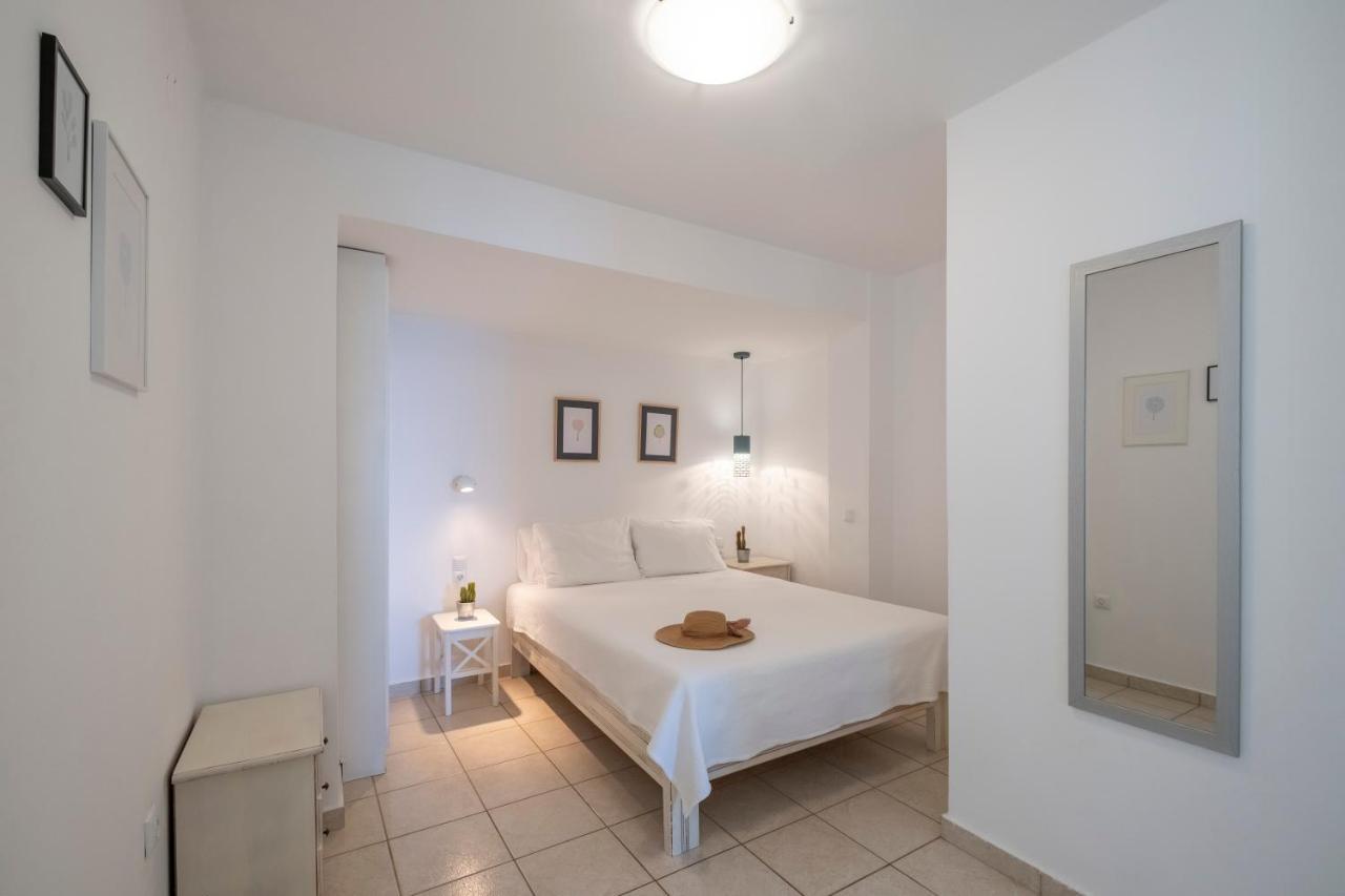 Meli Apartments&Villas Kivérion Esterno foto