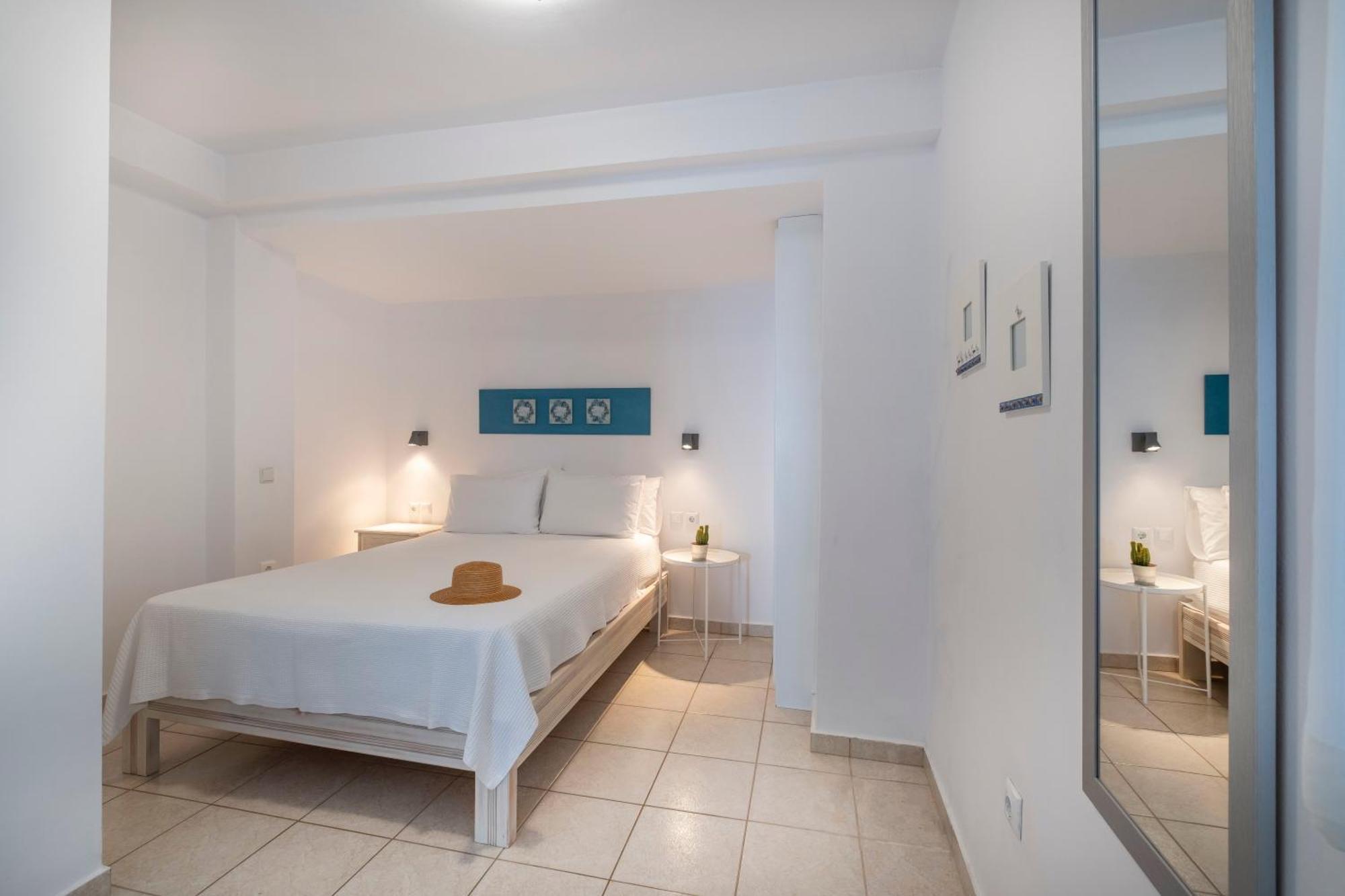 Meli Apartments&Villas Kivérion Esterno foto